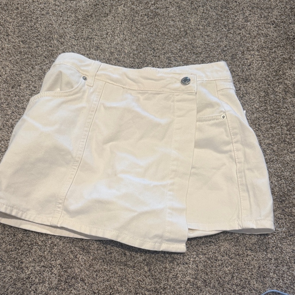 Zara Cream Skort